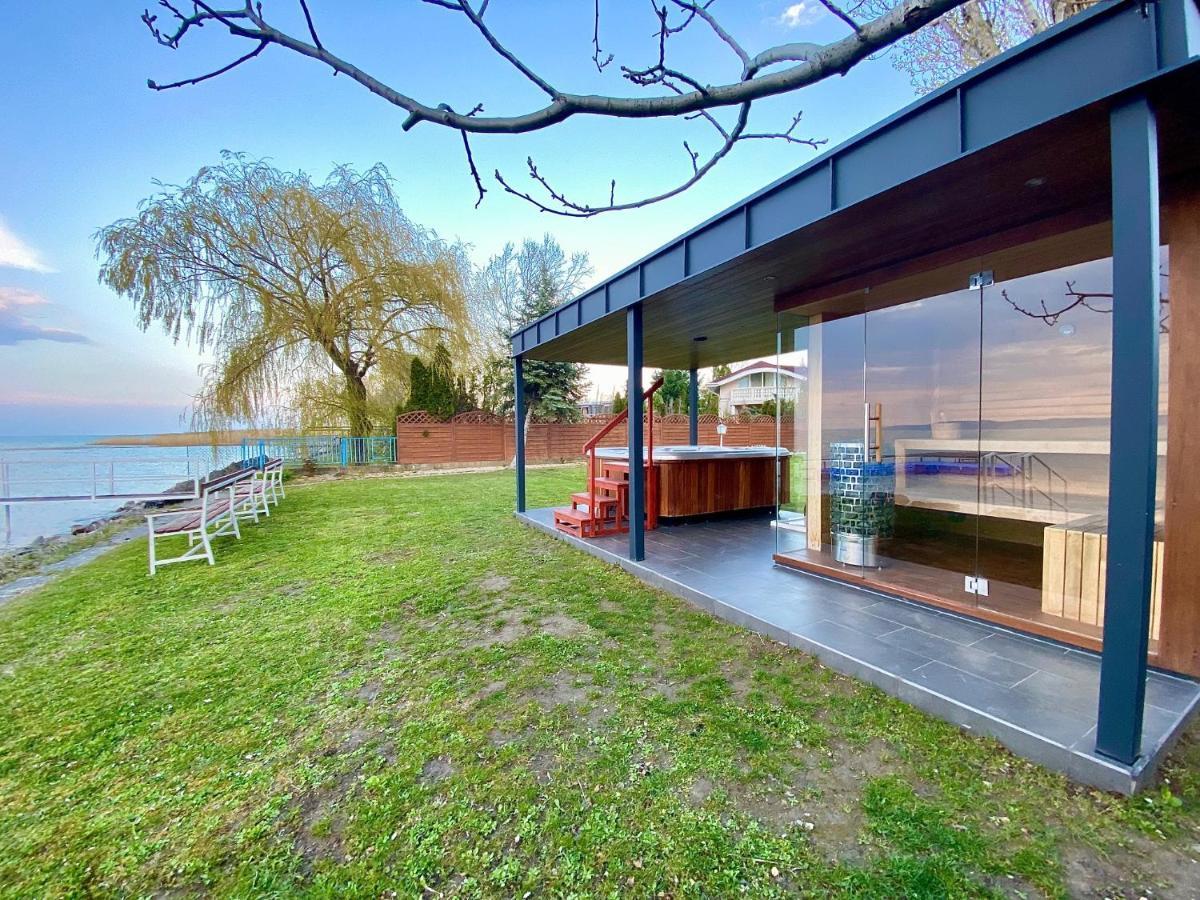 Villa My Lake Zamárdi Exteriér fotografie